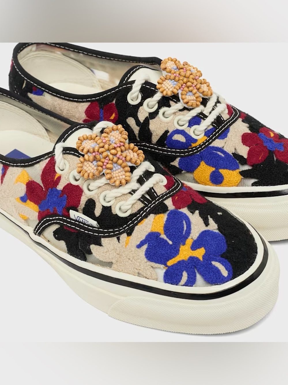 NEW Vans size 11 Mens Authentic LX Needlework Floral Skate shoes